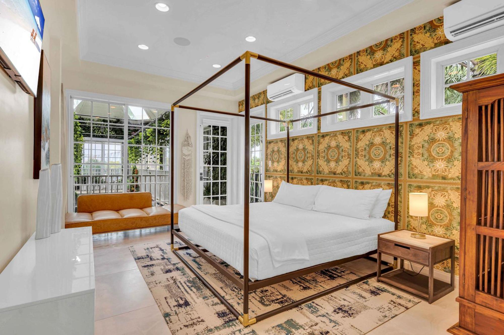 The Modern Castle Canal View Access Rooftop Living Greenhouse Vlllas Fort Lauderdale Kültér fotó